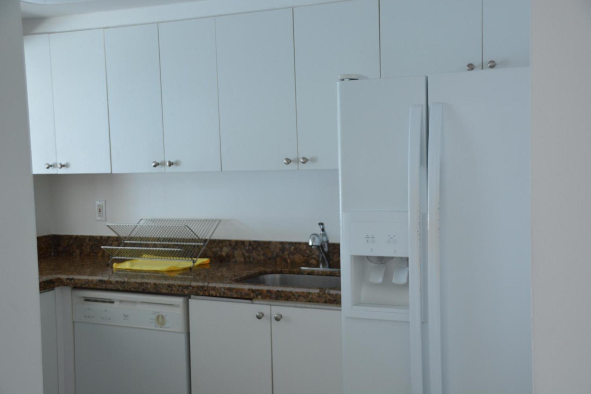 New Point Miami Beach Apartments Dış mekan fotoğraf