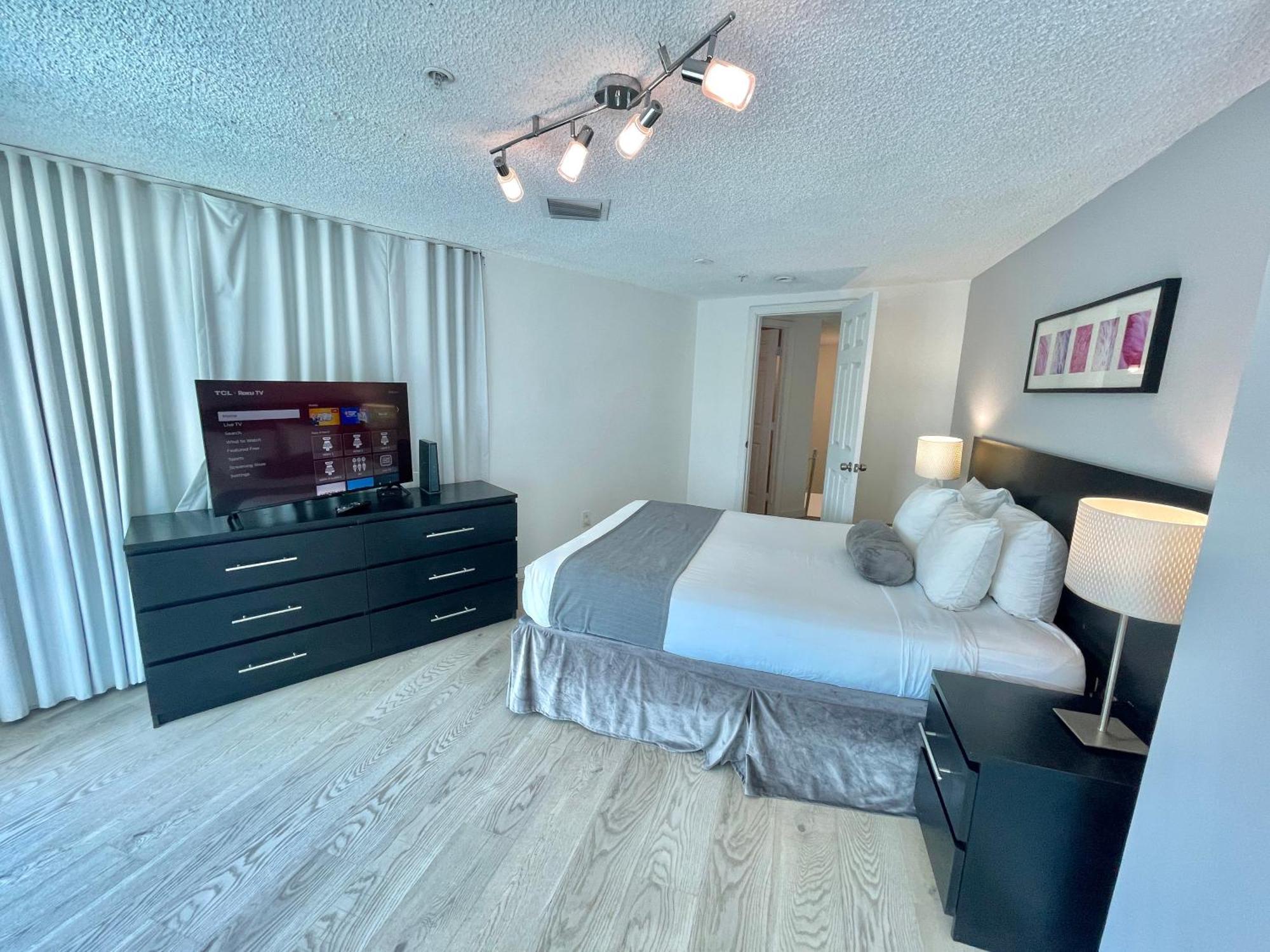 New Point Miami Beach Apartments Dış mekan fotoğraf